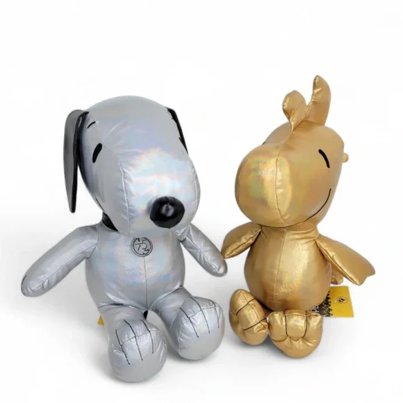NWT Limited Edition 75-Years Snoopy & Woodstock (Set of 2) Metallic Plushes - Picture 3 of 6